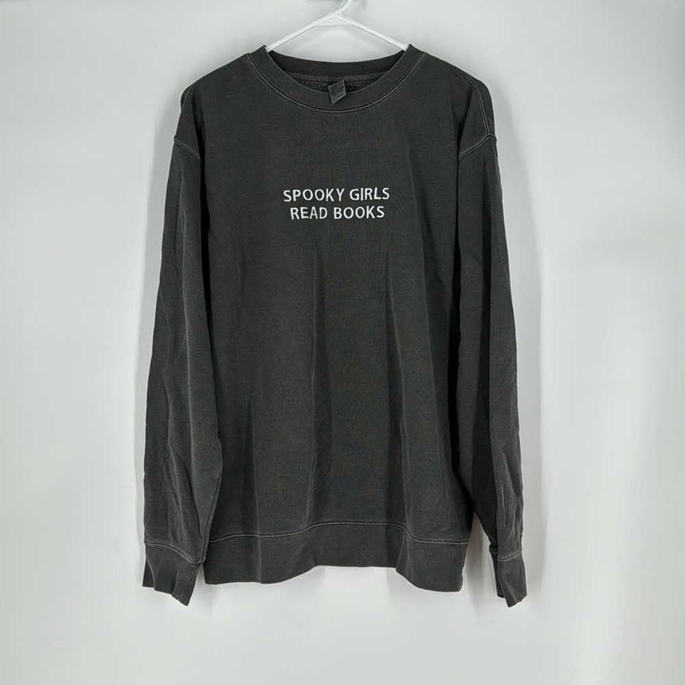 NWOT HANDMADE EMBROIDERED SWEATSHIRT